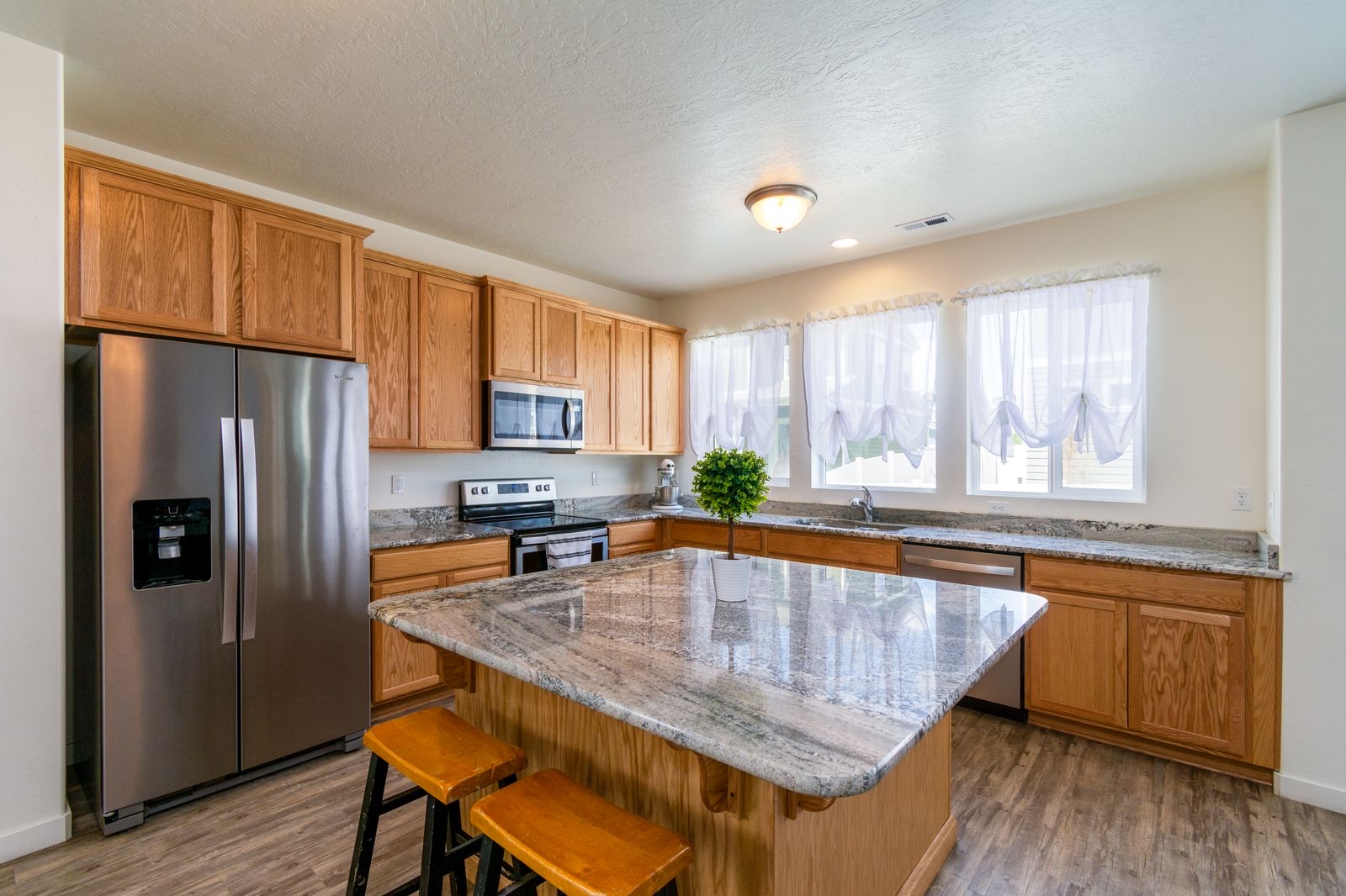 Kitchen Remodeling - image 7